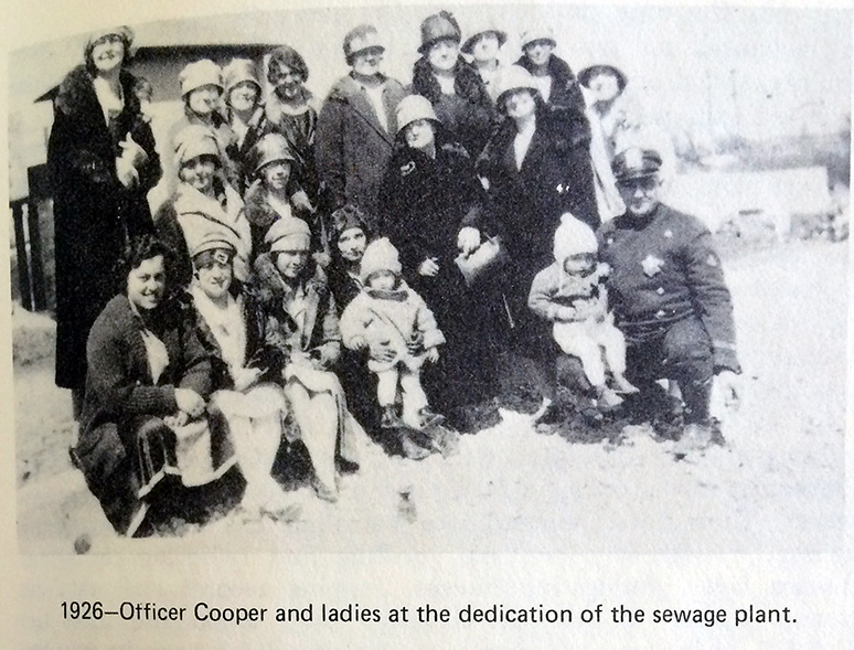 1920s Ofc Cooper